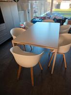 Table de salle à manger beige avec 6 chaises seau Haye écrue, Maison & Meubles, Tables | Tables à manger, Comme neuf, Enlèvement