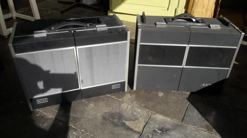 Magnetophone SONY, Enlèvement