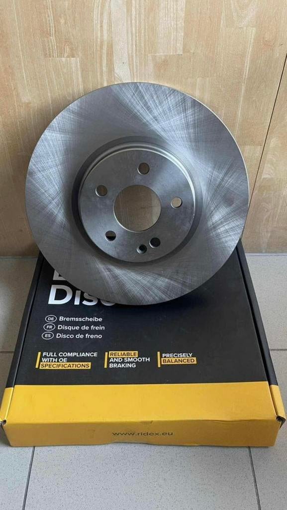 Remschijven en remmblokken mercedes vitto, Auto-onderdelen, Ophalen, Nieuw, Mercedes-Benz