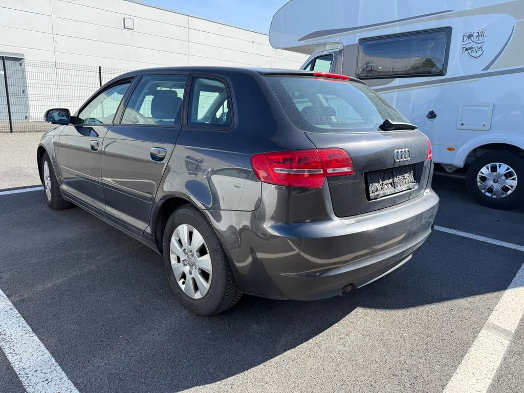 Audi A3 sportback - 1.6 - Gekeuerd met carpass, Auto's, Euro 5, Bedrijf, Te koop, A3