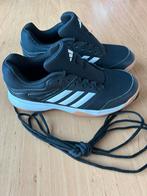 Voetbalschoenen indoor, merk Adidas, Sport en Fitness, Voetbal, Ophalen, Nieuw, Schoenen