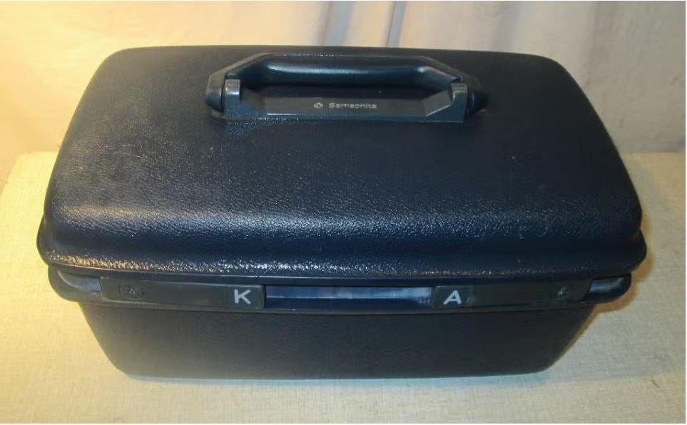 Très belle trousse de beauté de la marque Samsonite, Enlèvement ou Envoi, Comme neuf, Avec miroir(s), Rigide