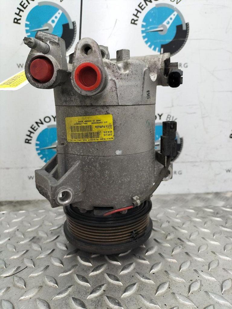 FORD FOCUS MK3 1.0 Titanium  AIRCO COMPRESSOR / AIRCOPOMP 20, Auto-onderdelen, Airco en Verwarming, Gebruikt, ARN erkend, Stiba lid
