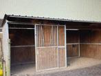 Paardenstal met schuilplaats