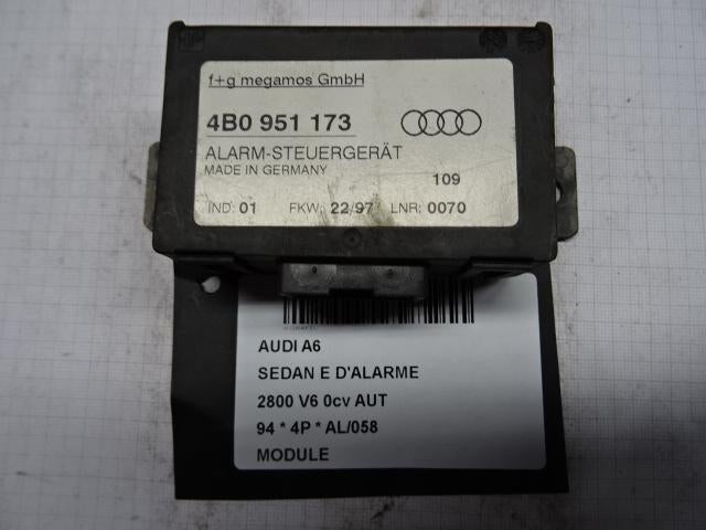 COMPUTER Audi A6 (C4) (01-1994/10-1997) (4B0951173), Gebruikt, Audi