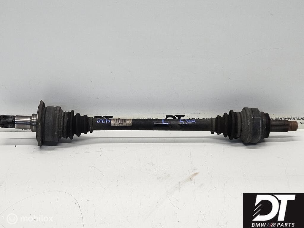 Aandrijfas LA BMW 5-serie F10 520d 535d 550i 33207581017, Auto-onderdelen, Remmen en Aandrijving, BMW, Gebruikt, Ophalen of Verzenden