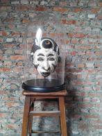 IGBO okoroshi masker, Enlèvement