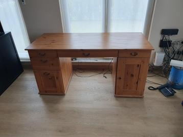 Bureau beschikbaar voor biedingen