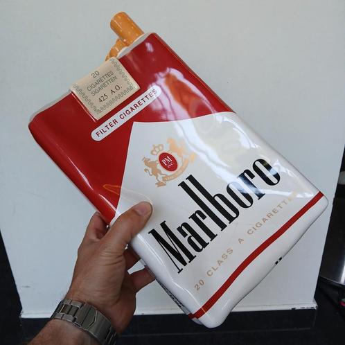Asbak van Marlboro of art deco, Verzamelen, Merken en Reclamevoorwerpen, Zo goed als nieuw, Ophalen of Verzenden