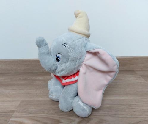 Disney Knuffel Dumbo, Kinderen en Baby's, Speelgoed | Knuffels en Pluche, Zo goed als nieuw, Olifant, Ophalen