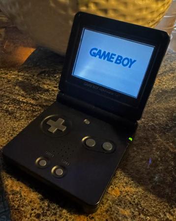 Gameboy advance sp beschikbaar voor biedingen