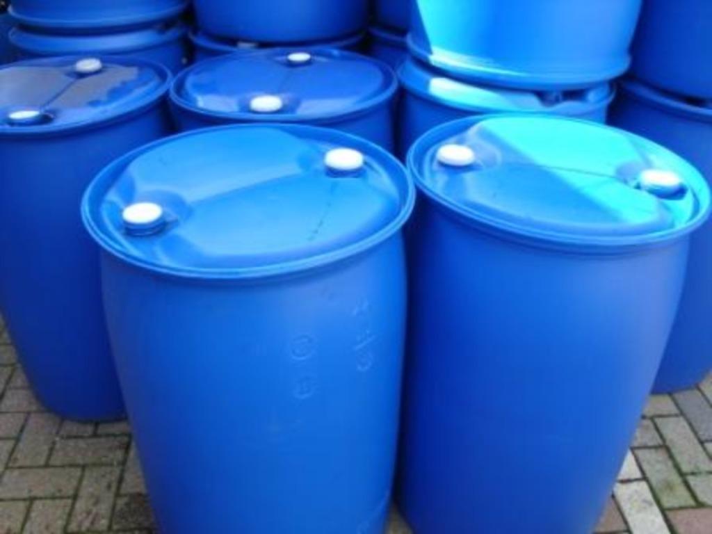 Fûts Bondle, fûts de 210 L avec deux bouchons (tonnes, baril, Jardin & Terrasse, Barils de pluie, Comme neuf, Synthétique, 150 litres ou plus