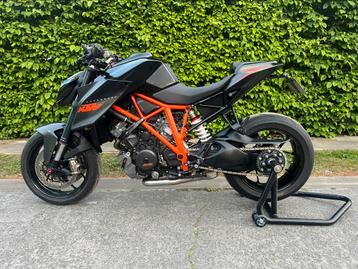 KTM 1290 Superduke ‘ The Beast ‘ beschikbaar voor biedingen