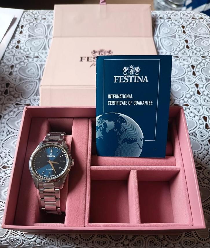Montre Femme Festina, Bijoux, Sacs & Beauté, Montres | Femmes, Comme neuf, Montre-bracelet, Autres marques, Acier, Acier, Avec strass