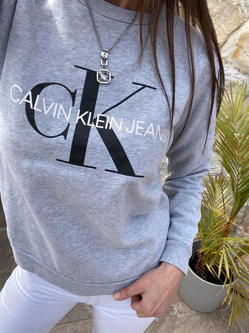 Pull Calvin Klein, Vêtements | Femmes, Pulls & Gilets, Comme neuf, Taille 34 (XS) ou plus petite, Gris