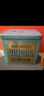 Old Victoria koekjesdoos 18 cm, Verzamelen, Ophalen of Verzenden, Koek(jes)