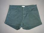 Jeansshort van H&M, Kleding | Dames, Broeken en Pantalons, Maat 38/40 (M), H&M, Kort, Ophalen of Verzenden
