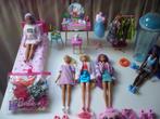 Barbie poppen en veel extra's, alles in nieuwstaat., Enlèvement ou Envoi, Comme neuf, Barbie