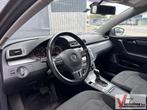 Volkswagen Passat Variant 1.4 TSI Comfortline BlueMotion | D, Auto's, Volkswagen, Automaat, 140 g/km, Zwart, Bruin