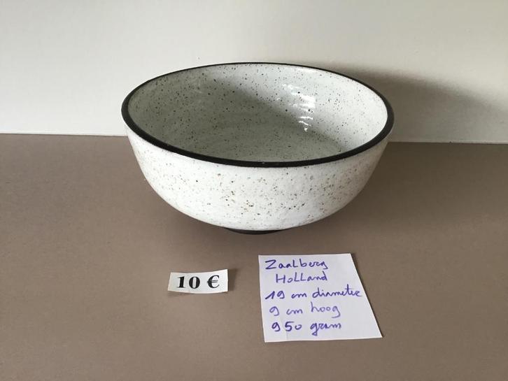 mooie schaal "Zaalberg Holland" van 19 cm diameter, Antiek en Kunst, Antiek | Schalen, Ophalen of Verzenden