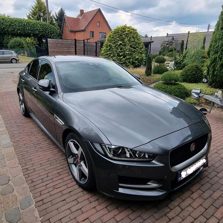 Jaguar XE 2.0t, Auto's, Jaguar, Bedrijf, XE, ABS, Achteruitrijcamera, Adaptive Cruise Control, Airbags, Airconditioning, Alarm