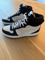 Diadora Magic Basket Reptile white/black  38   NIEUW, Enlèvement ou Envoi, Sneakers et Baskets, Blanc, Neuf
