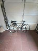 Koersfiets pinarello, Fietsen en Brommers, Ophalen, Zo goed als nieuw