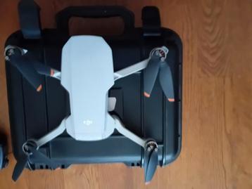 WIJ STELLEN DE TOP TIEN BESTE VERKOCHTE DJI DRONES VOOR . !! beschikbaar voor biedingen