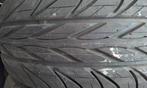 2 Banden 215 40 17. Geplaatst 70 eur voor de 2 afhaal 50, Auto-onderdelen, Banden en Velgen, 215 mm, 17 inch, Ophalen of Verzenden