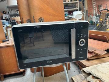 Microgolfoven Whirlpool  beschikbaar voor biedingen