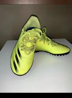 Voetbalschoen multistuds maat 32, Sport en Fitness, Ophalen, Zo goed als nieuw, Schoenen