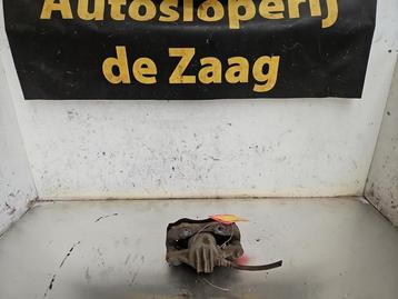 Remklauw (Tang) links-voor van een Peugeot 208 beschikbaar voor biedingen