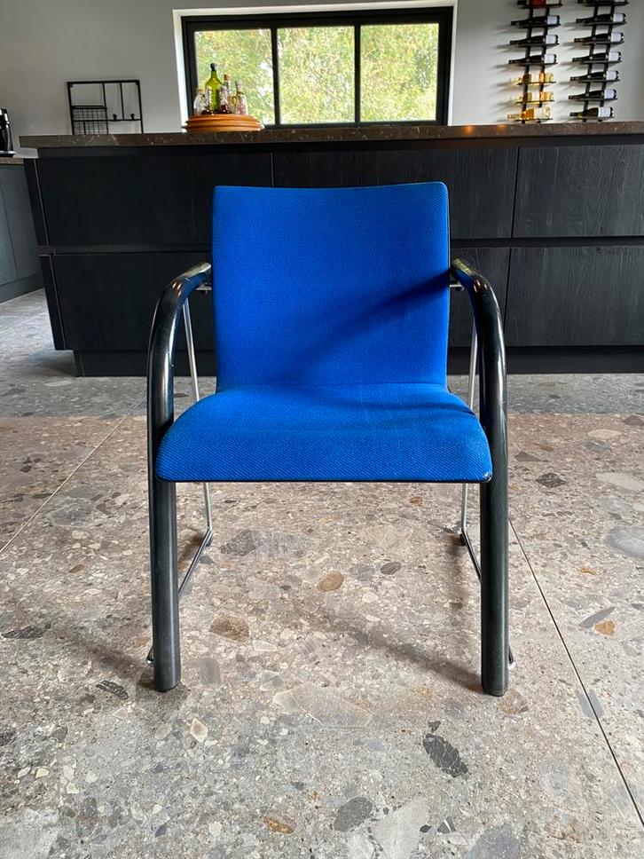 Thonet S320 stoelen 3 stuks, Huis en Inrichting, Stoelen, Gebruikt, Drie, Hout, Metaal, Stof, Blauw, Ophalen