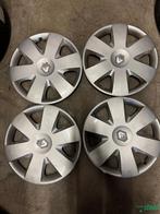 Renault Wieldoppen 15 Inch 8200313607, Auto diversen, Wieldoppen, Gebruikt, -, -, Ophalen of Verzenden