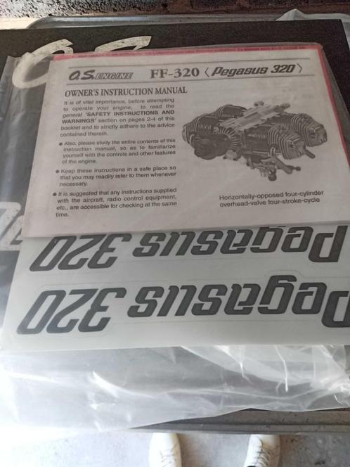 OS PEGASUS 320 - FF320, Hobby en Vrije tijd, Modelbouw | Radiografisch | Vliegtuigen, Nieuw, Nitro, Ophalen