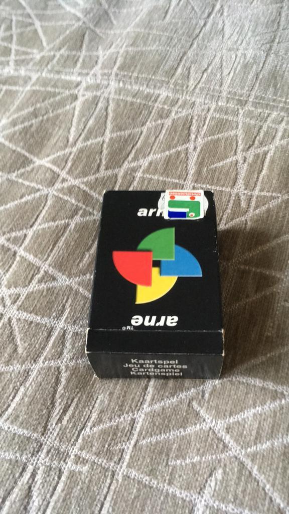 Kaartspel Arne, Hobby en Vrije tijd, Gezelschapsspellen | Kaartspellen, Zo goed als nieuw, Ophalen of Verzenden