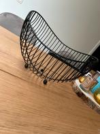 Zwarte metalen “fruit of brood” mand, Ophalen, Overige materialen, Mand, Zo goed als nieuw