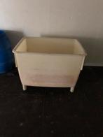 Grote pekelbak, Zakelijke goederen, Ophalen