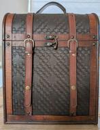 Mooie decoratieve houten wijnkoffer in vintage-stijl, Ophalen of Verzenden, Zo goed als nieuw, Minder dan 5 flessen, Minder dan 50 cm