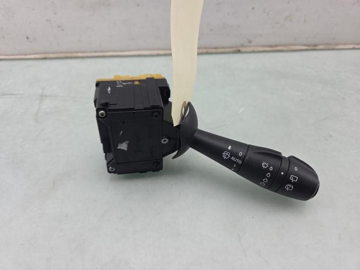 COMMODO ESSUIE-GLACE Renault Captur (2R) (01-2013/-), Autos : Pièces & Accessoires, Tableau de bord & Interrupteurs, Renault, Utilisé