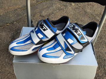 DMT Virtus Spitfire - race shoe - Maat 43, Enlèvement ou Envoi, Utilisé, Hommes, DMT