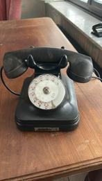 Vieux telephonne en bakelite, Télécoms, Téléphones fixes | Filaires, Enlèvement, Utilisé, Avec cadran rotatif