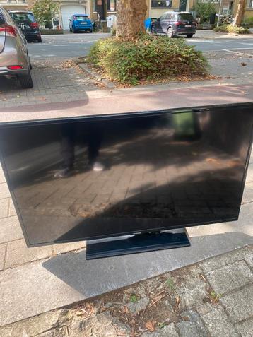 TV samsung 116cm 46inch smart tv beschikbaar voor biedingen