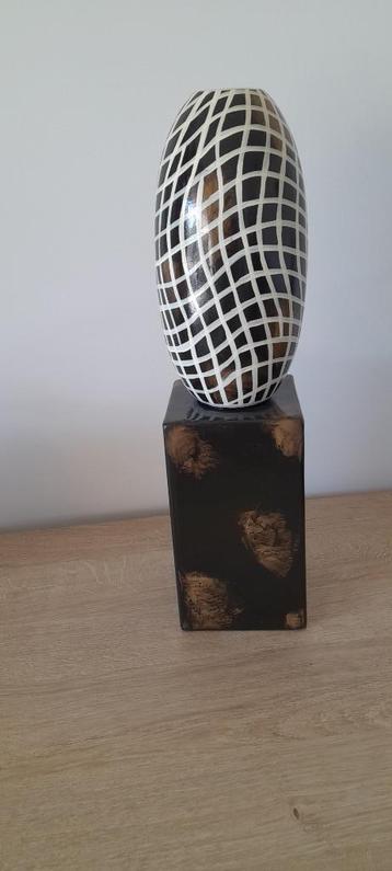 vase, Enlèvement ou Envoi