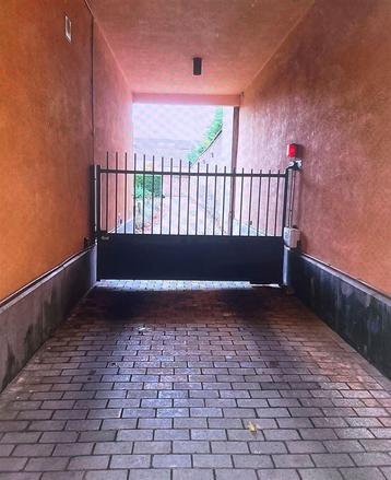 Garage à vendre à Tournai beschikbaar voor biedingen