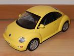 Volkswagen New Beetle, 1/18 Maisto, Ophalen of Verzenden, Zo goed als nieuw, Auto, Maisto