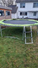 Trampoline, Ophalen, Gebruikt