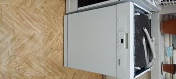 Lave vaisselle de la marque Miele, Programme éco, 85 à 90 cm, Comme neuf, Enlèvement