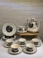 Maastricht landschap servies met ontbijt bordjes, Enlèvement