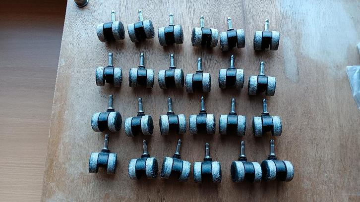 Meubelwiel 36 mm zacht loopvlak, Doe-het-zelf en Bouw, Zwenkwielen, Gebruikt, Ophalen of Verzenden